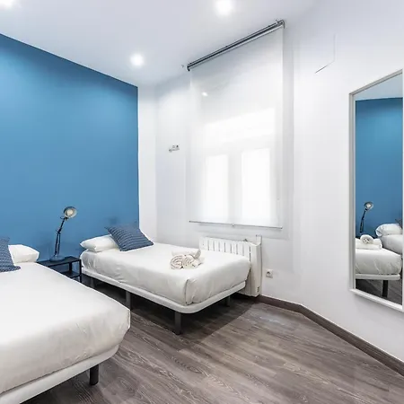 아파트 Perfect For Groups And Families, Suitable For Six In