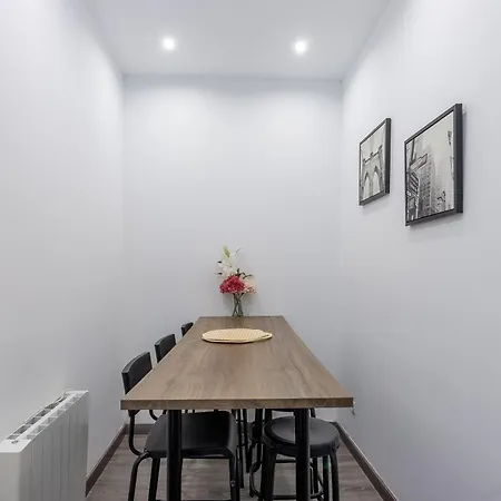 Apartamento Perfect For Groups And Families, Suitable For Six In *